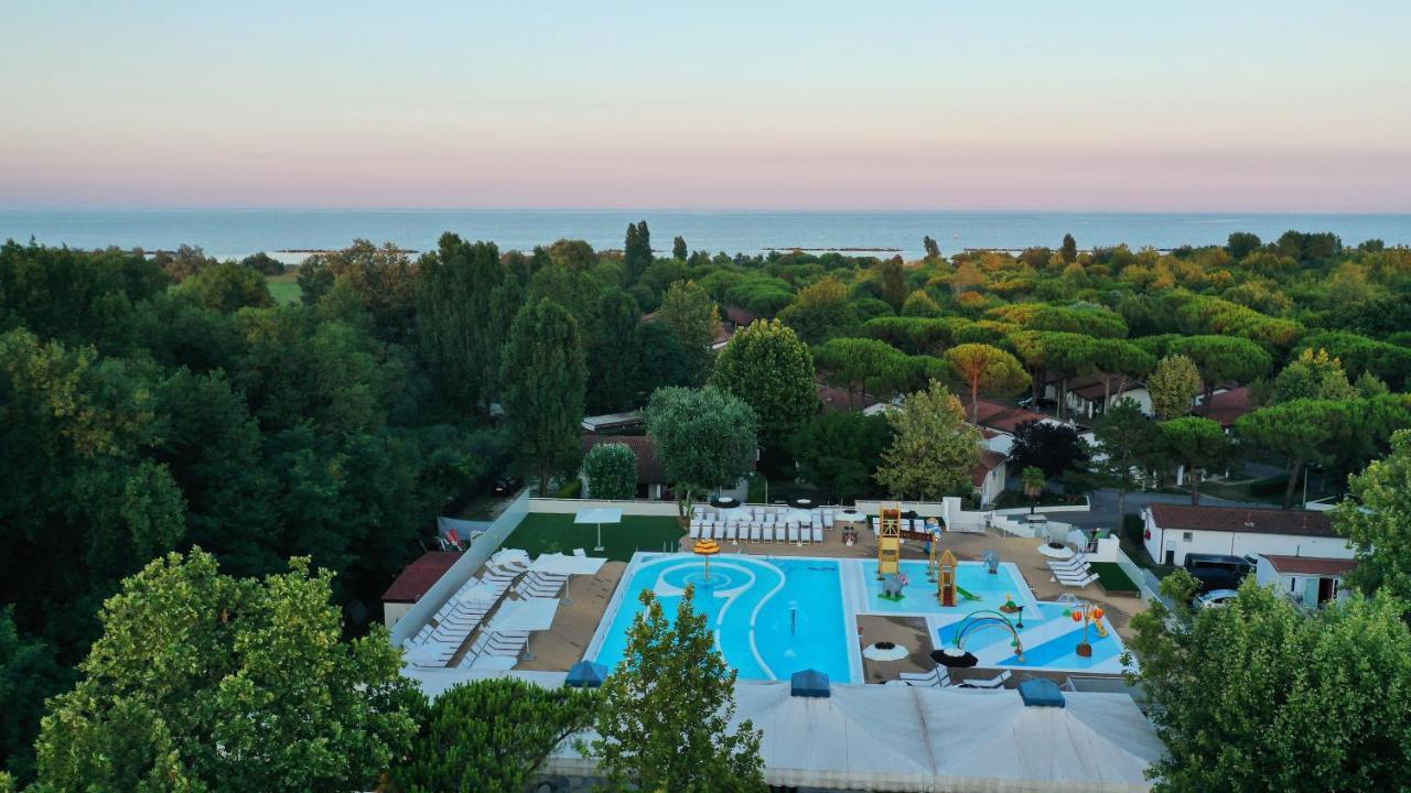 I Tre Moschettieri Camping Village Lido di Pomposa Exteriör bild