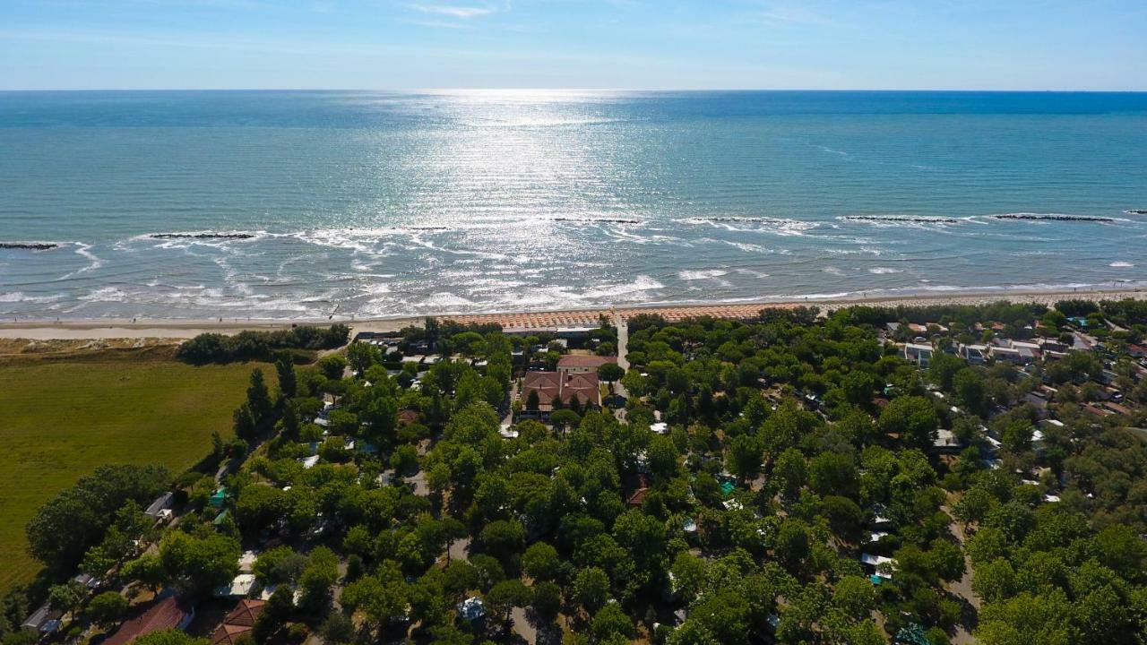 I Tre Moschettieri Camping Village Lido di Pomposa Exteriör bild