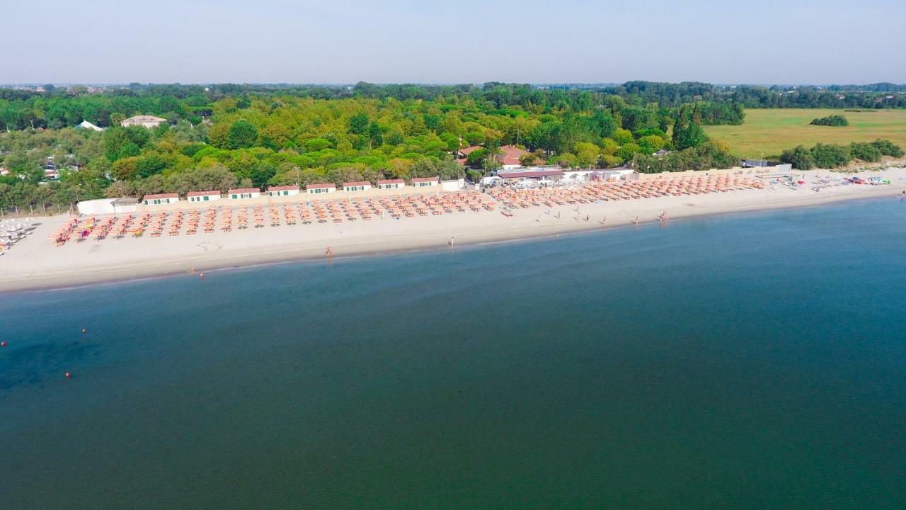I Tre Moschettieri Camping Village Lido di Pomposa Exteriör bild