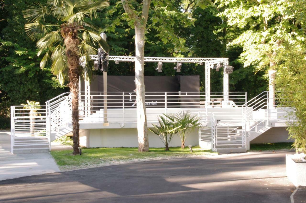 I Tre Moschettieri Camping Village Lido di Pomposa Exteriör bild
