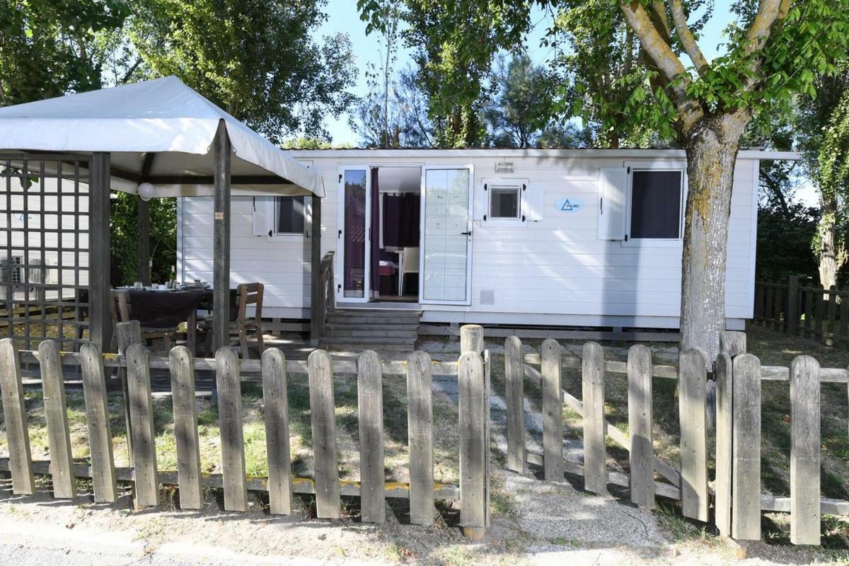 I Tre Moschettieri Camping Village Lido di Pomposa Exteriör bild
